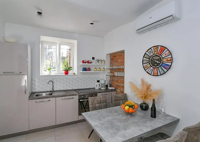 Lovely In The Park Near The Abbazia